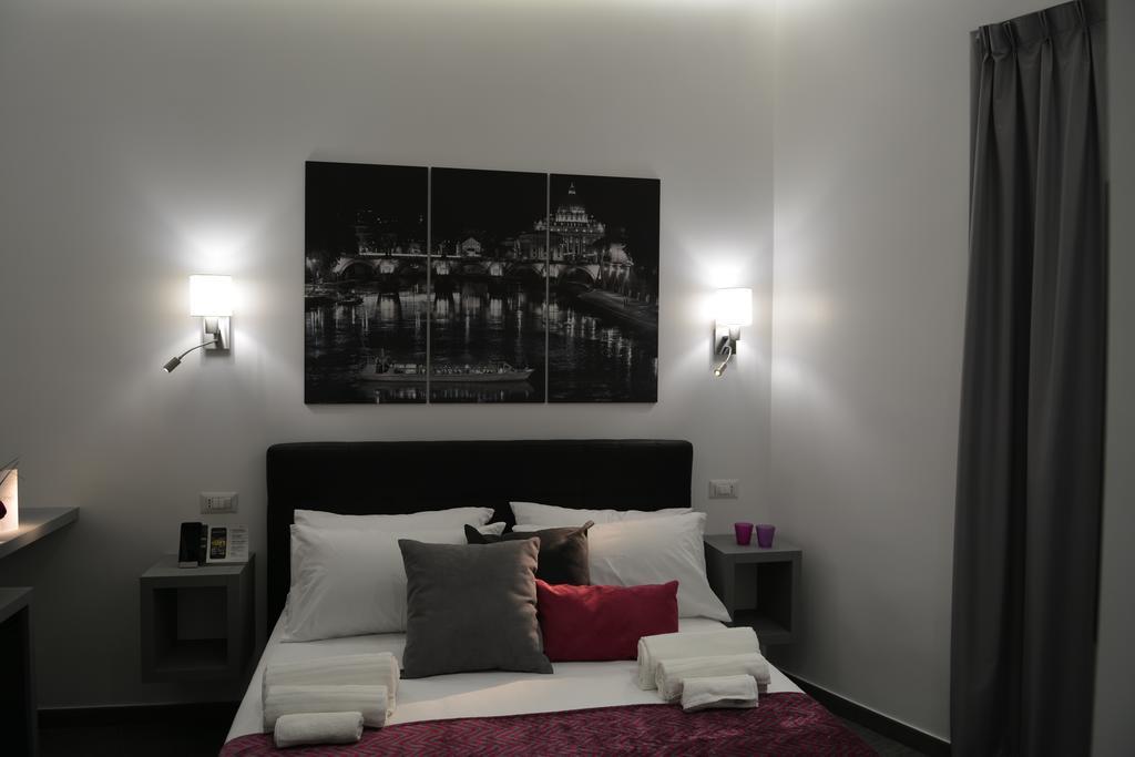Room 91-S. Peter Rome Exterior photo